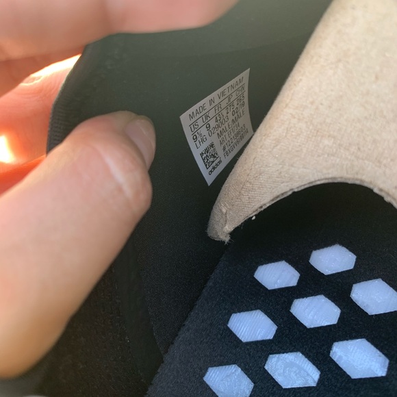 adidas NMD R1 Japan Pack Black (2019) - Picture 7 of 8